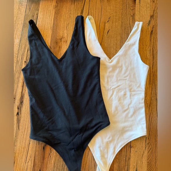 2 A&F bodysuits - Picture 2 of 5